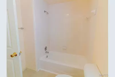 912 Russell Boulevard, Saint Louis, MO 63104 - Photo 20
