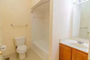 912 Russell Blvd, Saint Louis, MO 63104 - Photo 38