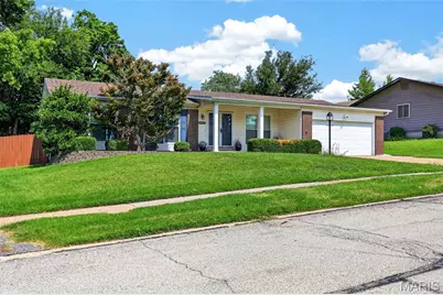 13211 Windygate Lane, Saint Louis, MO 63146 - Photo 2