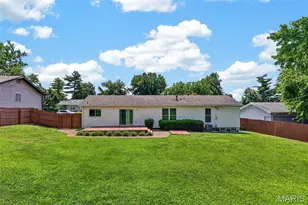 13211 Windygate Ln, Saint Louis, MO 63146 - Photo 32