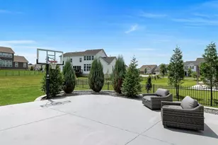 502 Leaning Woods St, Saint Charles, MO 63301 - Photo 58