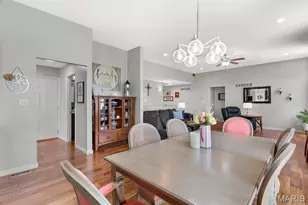 802 Railway Cir, Wentzville, MO 63385 - Photo 12