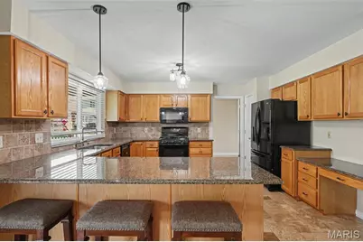 304 Thoroughbred Trail, Saint Peters, MO 63376 - Photo 12