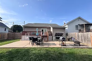 3015 Marsh Ave, Hannibal, MO 63401 - Photo 2