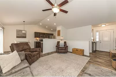 162 Williamsburg Lane, Troy, MO 63379 - Photo 6