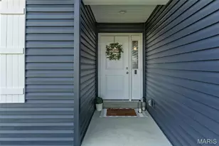 162 Williamsburg Ln, Troy, MO 63379 - Photo 2