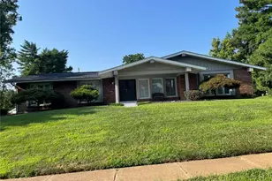 14316 Markham Ln, Chesterfield, MO 63017 - Photo 1