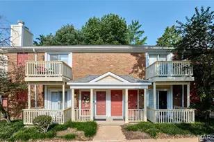 9045 N Swan Cir, Brentwood, MO 63144 - Photo 1