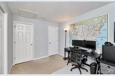 9045 N Swan Circle, Brentwood, MO 63144 - Photo 42