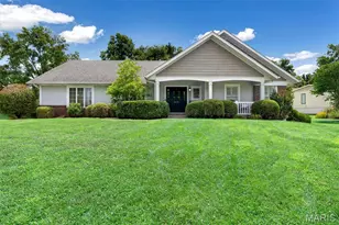 32 Kensington Pl Ct, Saint Charles, MO 63304 - Photo 1