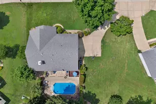 32 Kensington Pl Ct, Saint Charles, MO 63304 - Photo 10