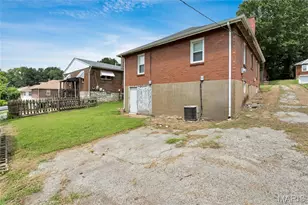 3302 Welsberg Dr, Saint Louis, MO 63121 - Photo 20