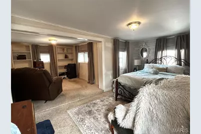 906 Georgia Street, Louisiana, MO 63353 - Photo 20
