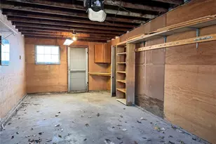 906 Georgia St, Louisiana, MO 63353 - Photo 16