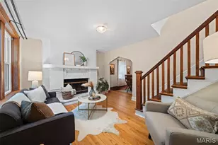 5301 Sunshine Dr, Saint Louis, MO 63109 - Photo 4