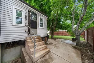 5301 Sunshine Dr, Saint Louis, MO 63109 - Photo 30