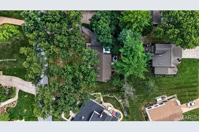 4 Chantilly Court, Lake Saint Louis, MO 63367 - Photo 68