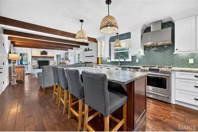 4 Chantilly Court, Lake Saint Louis, MO 63367 - Photo 8