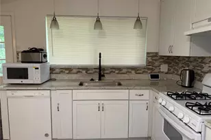 12200 McKelvey Rd, Maryland Heights, MO 63043 - Photo 6