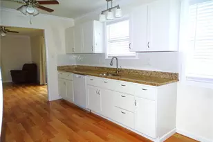 1052 Deleon Ct, Fenton, MO 63026 - Photo 10
