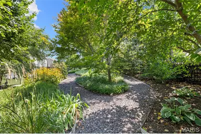 268 Magnolia Trace Drive, Ballwin, MO 63021 - Photo 48