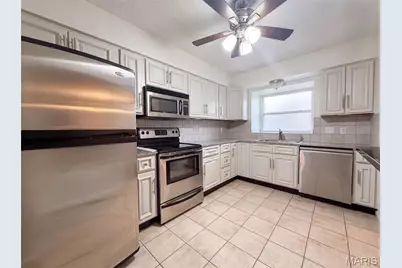1154 Rue La Chelle Walk #1154, Saint Louis, MO 63141 - Photo 2
