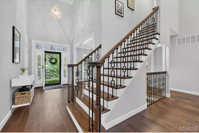 587 Eagle Manor Lane, Saint Louis, MO 63017 - Photo 6