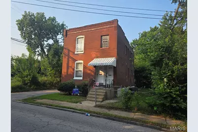 426 Bowen Street, Saint Louis, MO 63111 - Photo 2