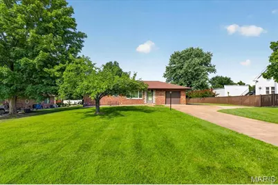 3737 Will Avenue, Saint Louis, MO 63125 - Photo 2