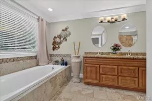 560 Legends View Dr, Eureka, MO 63025 - Photo 32