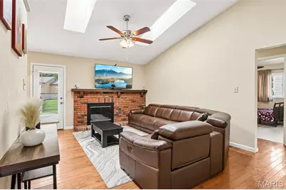 11 Laurelwood Drive, Saint Peters, MO 63376 - Photo 6