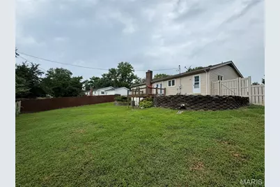 50 White Plains Drive, Chesterfield, MO 63017 - Photo 6