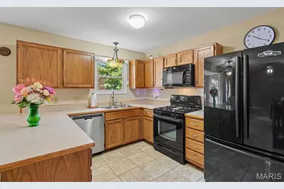 2113 Dettmer Place, Florissant, MO 63031 - Photo 6