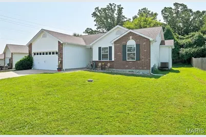 498 Pevely Heights Drive, Pevely, MO 63070 - Photo 2