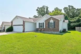 498 Pevely Heights Drive, Pevely, MO 63070 - Photo 2
