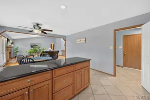 1122 Majestic Dr, Fenton, MO 63026 - Photo 18