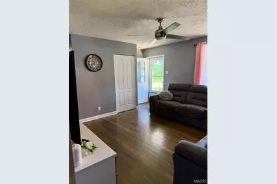 2550 Bonniebrook Drive, Maryland Heights, MO 63043 - Photo 10