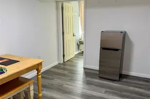 2550 Bonniebrook Dr, Maryland Heights, MO 63043 - Photo 18