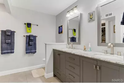 15046 Claymoor Court #2, Chesterfield, MO 63017 - Photo 6
