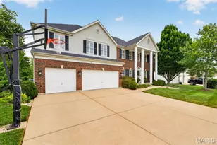 10293 Eddingham Terrace, Saint Louis, MO 63128 - Photo 2