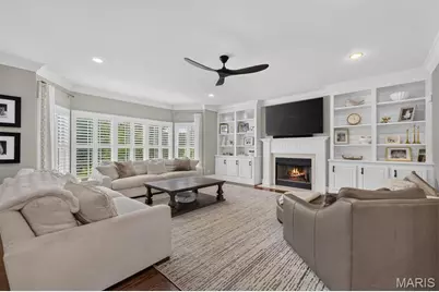 10293 Eddingham Terrace, Saint Louis, MO 63128 - Photo 8