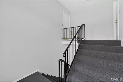 10017 Chardin Way #3, Saint Louis, MO 63128 - Photo 4