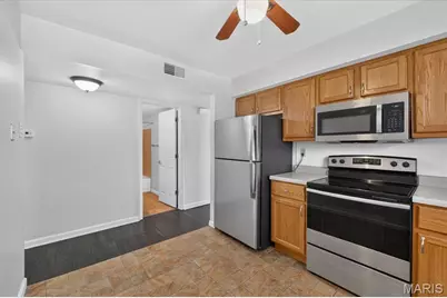 10017 Chardin Way #3, Saint Louis, MO 63128 - Photo 12