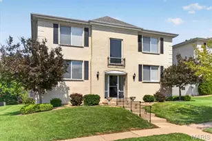 10017 Chardin Way, Saint Louis, MO 63128 - Photo 2