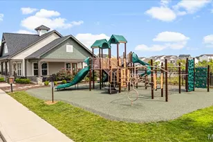 906 Memsie Pk Ct, O'Fallon, MO 63368 - Photo 8