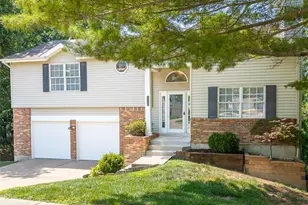 5929 Woodbrook Dr, Saint Louis, MO 63129 - Photo 2