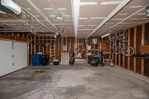 5929 Woodbrook Dr, Saint Louis, MO 63129 - Photo 34