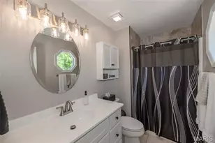 5929 Woodbrook Dr, Saint Louis, MO 63129 - Photo 34