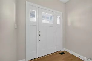 5 Dragonstone Ct, Dardenne Prairie, MO 63368 - Photo 2
