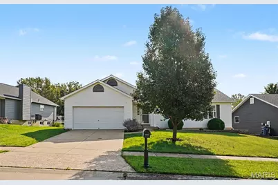130 Stone Post Lane, Wentzville, MO 63385 - Photo 2